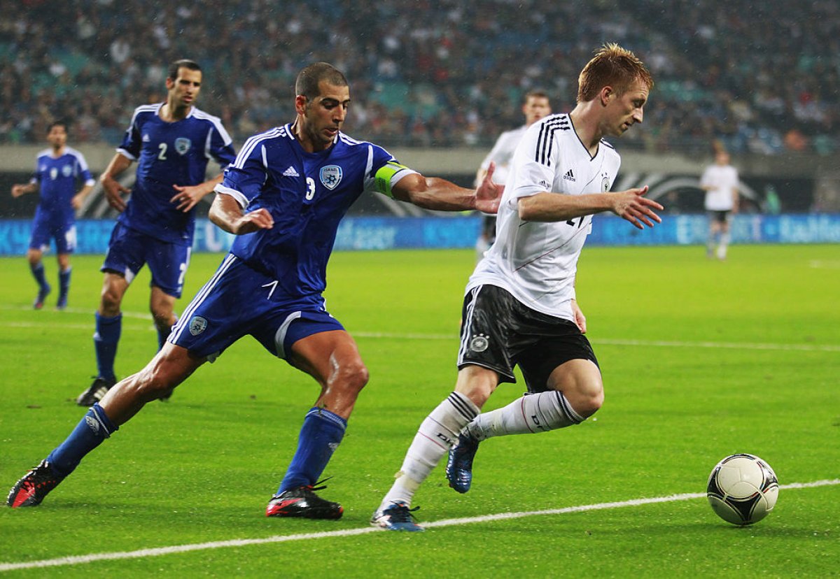 Tal Ben Haim, în duel cu Reus