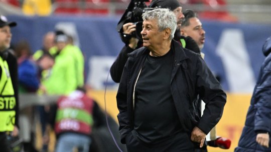 Mircea Lucescu a intrat în vestiar după euforia din final și le-a vorbit jucătorilor. Mesajul special transmis de selecționer