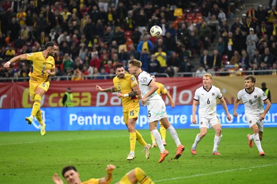 Cu ce pereche de fundași centrali va aborda Mircea Lucescu ”finala” cu Bosnia-Herțegovina. Popescu, Burcă și Drăgușin sunt indisponibili