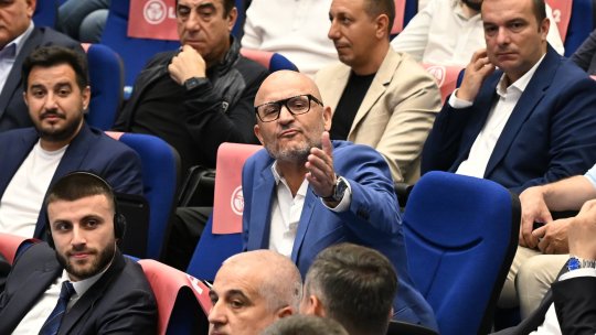 A văzut declarația lui Adrian Mititelu, iar ulterior l-a făcut praf: ”E un fost pușcăriaș și fiul unui criminal”