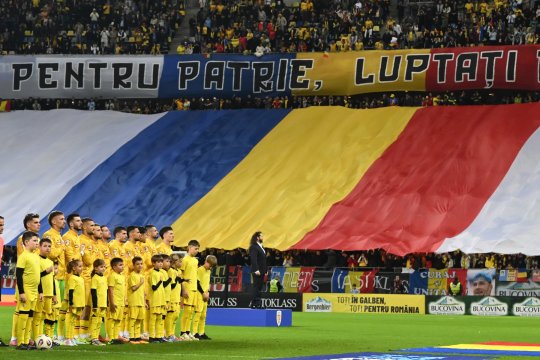Au văzut meciul România-Austria și au rostit numele tricolorilor indispensabili: ”Cât au alergat! El și-a văzut de treabă, alții se retrag”