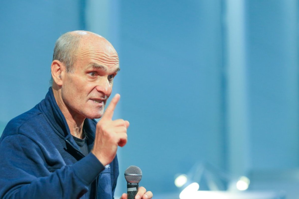 L-a demolat pe CTP după ce s-au întâlnit: ”Un închipuit înfiorător. Arată rău, cu fața aia și chelie”