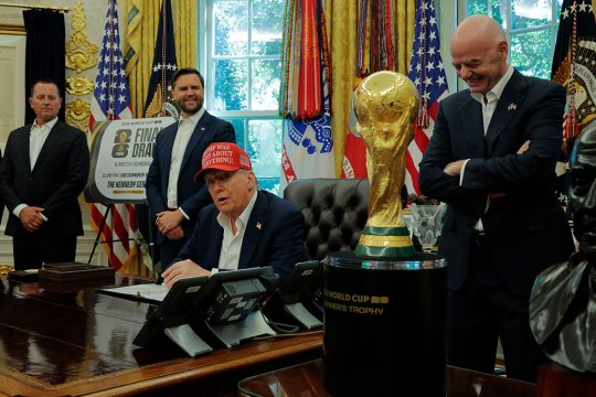 Donald Trump amenință cu o decizie controversată pentru CM 2026: ”Infantino o face dacă îl sun!” Reacția FIFA