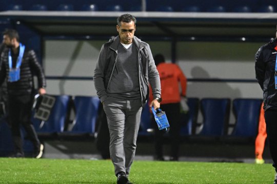 Ce le-a spus Mihai Teja jucătorilor săi la pauză de au întors-o pe FCSB: ”Era greu altfel”