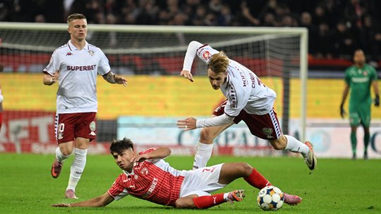 Dinamo - Rapid 0-2. Giuleștenii au dat lovitura în derby și au egalat liderul FC Botoșani!