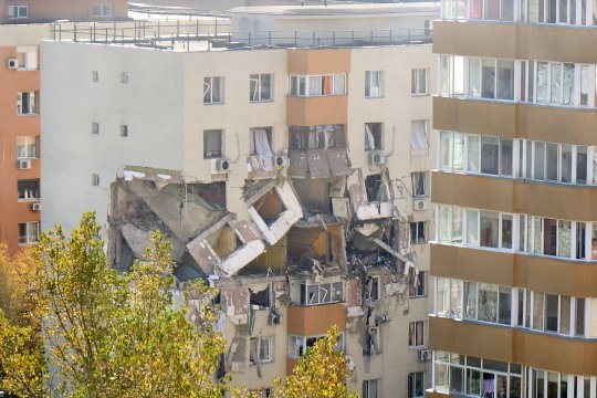 A răbufnit după ce a văzut ce s-a întâmplat în timpul momentului de reculegere pentru victimele exploziei din Rahova: ”Nu există civilizație!”