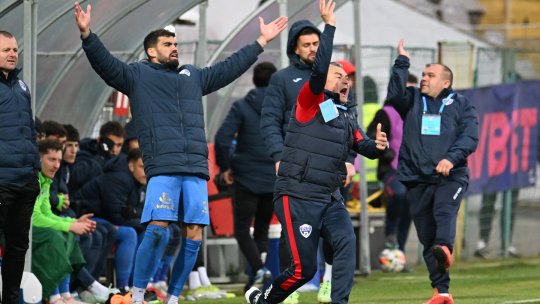 Antrenorul plecat după 3 luni din SuperLiga a dezvăluit haosul de la echipă: ”Jucătorii mi-au cerut să nu mai primesc conducătorii în vestiar! Mai bine stau acasă decât să lucrez așa”