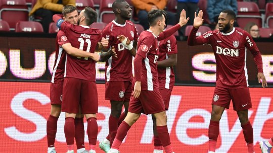 Petrolul - CFR Cluj, de la 20:30, pe iAMsport.ro. Duel în parte a doua a clasamentului SuperLigii!