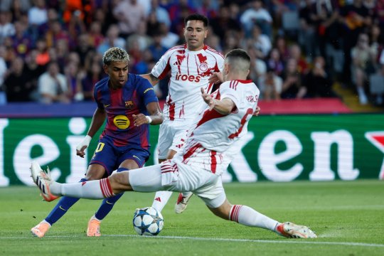 Barcelona - Olympiacos 2-0 și Almaty - Pafos 0-0, pe iAMsport.ro. Saint Gilloise - Inter, Arsenal - Atletico, PSV - Napoli și Leverkusen - PSG debutează la 22:00