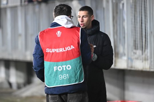 Fotbalistul lui CFR Cluj și-a prezentat scuzele după ce a distrus laptopul unui fotoreporter