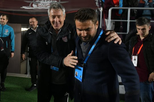 ”Ne-am înțeles”. Negocierile s-au încheiat: U Cluj și-a ales noul antrenor!