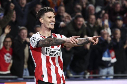 Dennis Man, spectacol total în Champions League. Românul, omul meciului în victoria lui PSV cu Napoli
