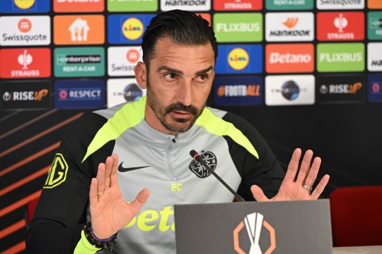 ”E prea mult!” Elias Charalambous, nervos la conferința de presă. Ce spune despre viitorul său la FCSB