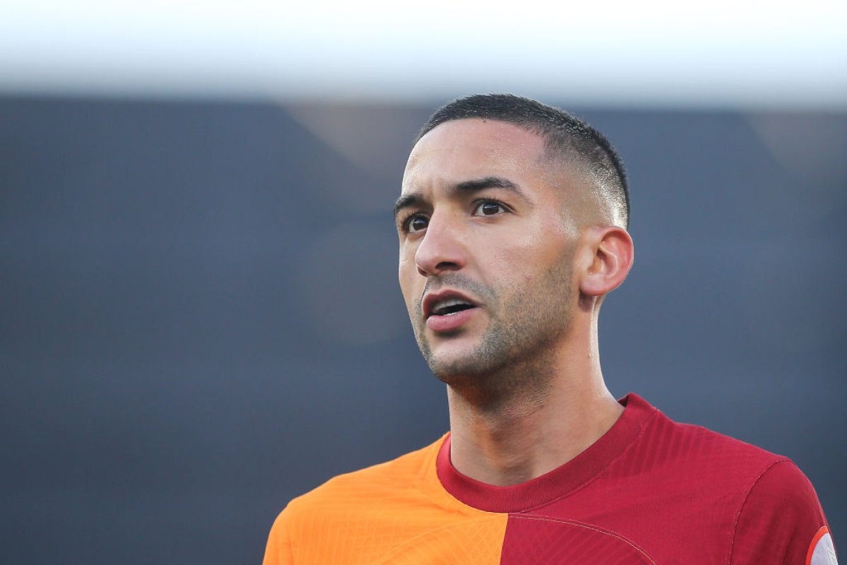Ziyech a mai jucat în carieră la Heerenven, Twente, Ajax, Chelsea, Galatasaray și Al Duhail