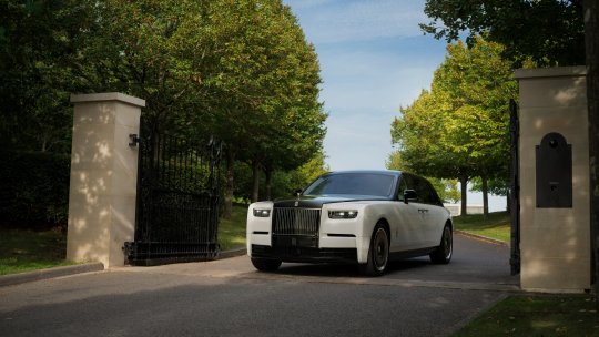 Rolls-Royce Phantom Centenary. 100 de ani de visuri transformate în aur și măiestrie