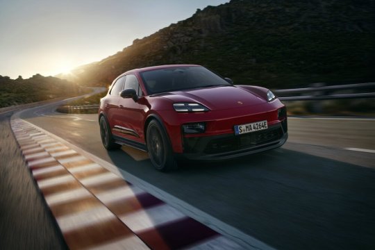 Porsche lansează primul Macan GTS complet electric. Putere, precizie și eleganță redefinită