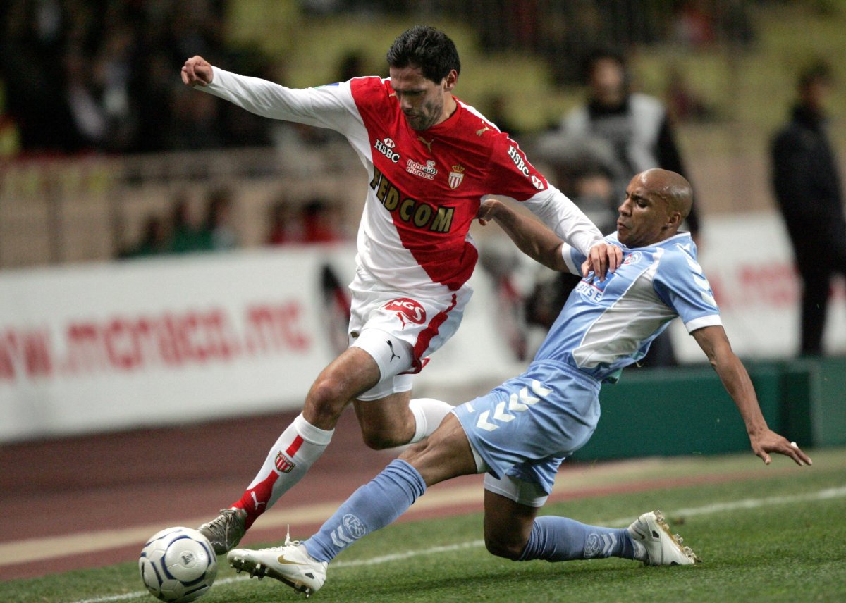 Jerko Leko (stânga) n-a fost dorit de Bölöni, însă a jucat patru sezoane la AS Monaco (2006-2010)