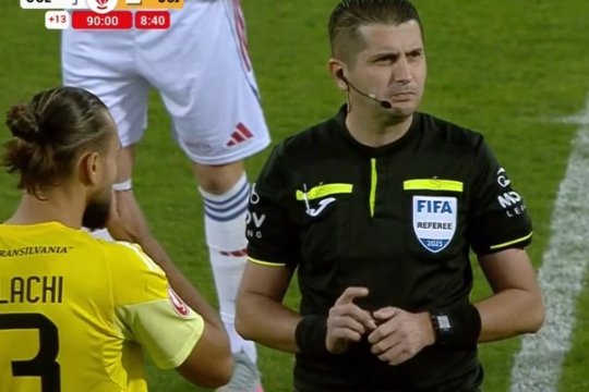 S-a bătut un nou record negativ în fotbalul românesc! Jumătate de repriză necesară pentru analiza VAR