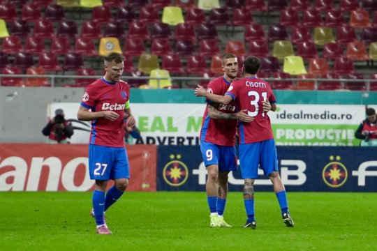 FCSB - UTA Arad 1-0, ACUM, pe iAMsport.ro. Bîrligea înscrie cu o execuție magistrală!