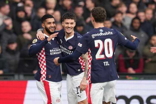 Cum s-a descurcat Dennis Man în derby-ul Feyenoord - PSV Eindhoven! S-au marcat 5 goluri pe De Kuip