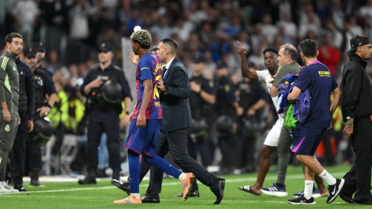 Imagini tensionate din finalul El Clasico! De la ce a pornit scandalul dintre Real Madrid și Barcelona