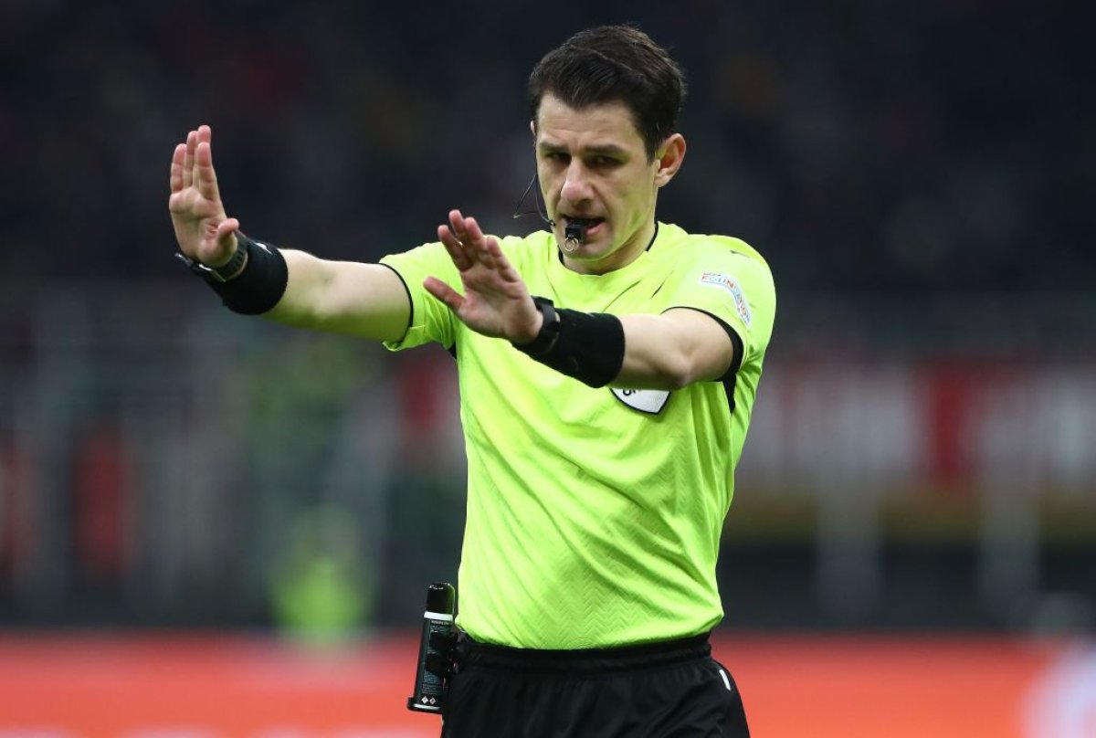 371 din 571 de arbitri activi aveau conturi de pariuri