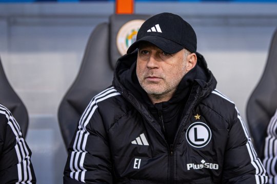 Dezastru pentru Edi Iordănescu la Legia. A fost eliminat din Cupa Poloniei și a cerut o nouă întâlnire cu conducerea: ”Fanii merită mai mult. Nu vreau să le zdrobesc speranțele”
