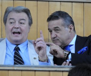 'Nu mi-a plăcut de el niciodată!'. Legenda Stelei, dezvăluiri ȘOCANTE! Vadim Tudor îi turna pe jucători la Securitate: 'Călătorea cu noi și scria rapoartele'