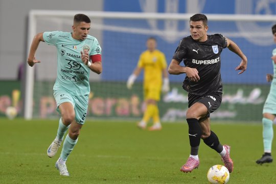 Gloria Bistrița - FCSB 0-0, ACUM, pe iAMsport.ro! Ce rezultate s-au înregistrat azi: Metaloglobus - FC Argeș 2-3, Metalul Buzău - U Cluj 1-2, Sănătatea Cluj - Craiova 1-4