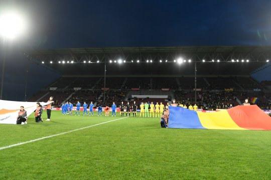FRF, pedepsită pentru ”comportamentul rasist” al fanilor! Ce sancțiuni a aplicat UEFA