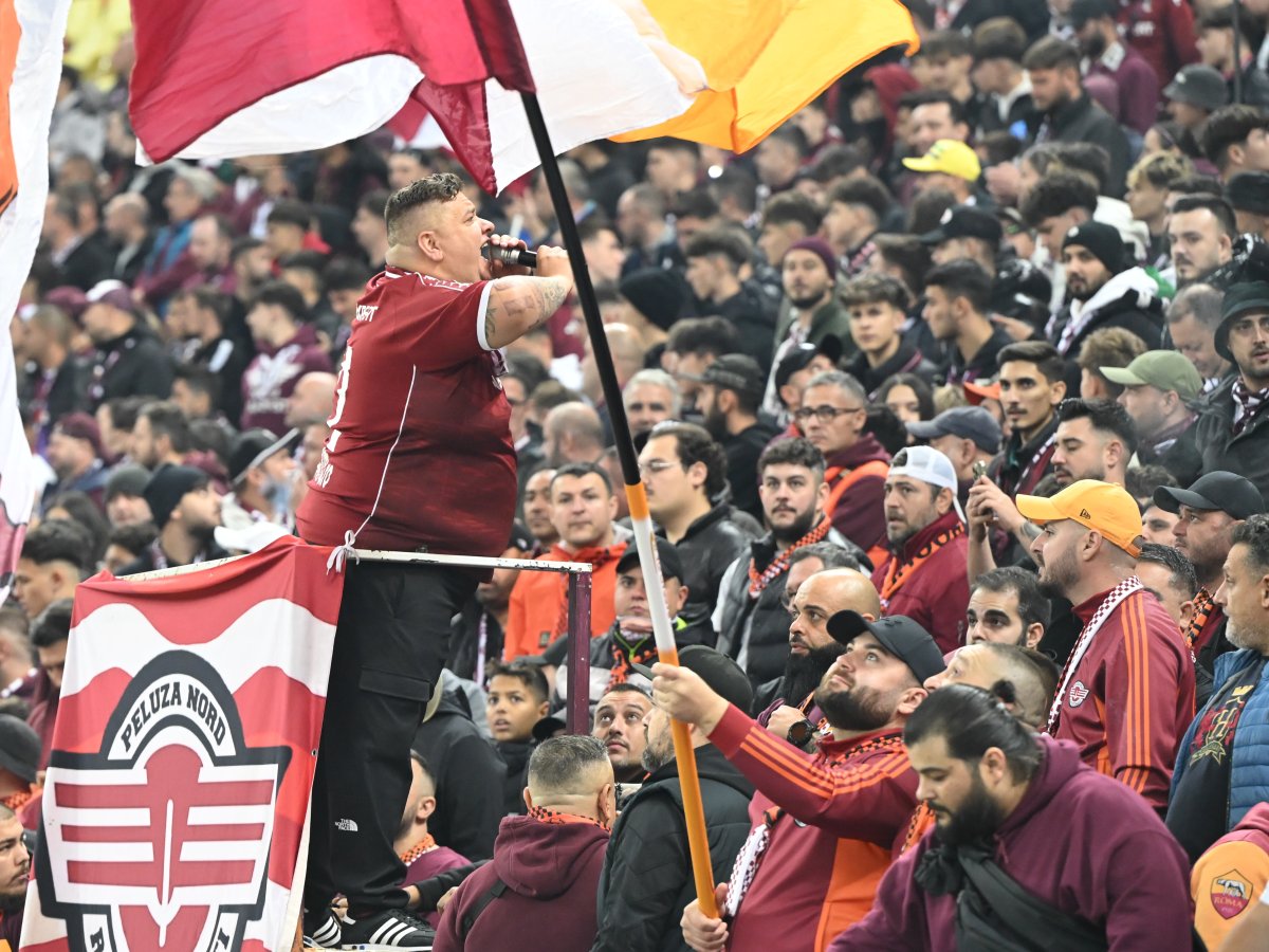 Derby-ul Dinamo - Rapid a fost primul de la revenirea pe stadion al liderului galeriei giuleștene, Liviu Ungurean "Bocciu"