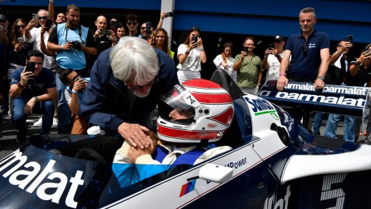 Omagiu adus lui Nelson Piquet. Legendarele maşini de curse BMW pe "Circuito Estoril"