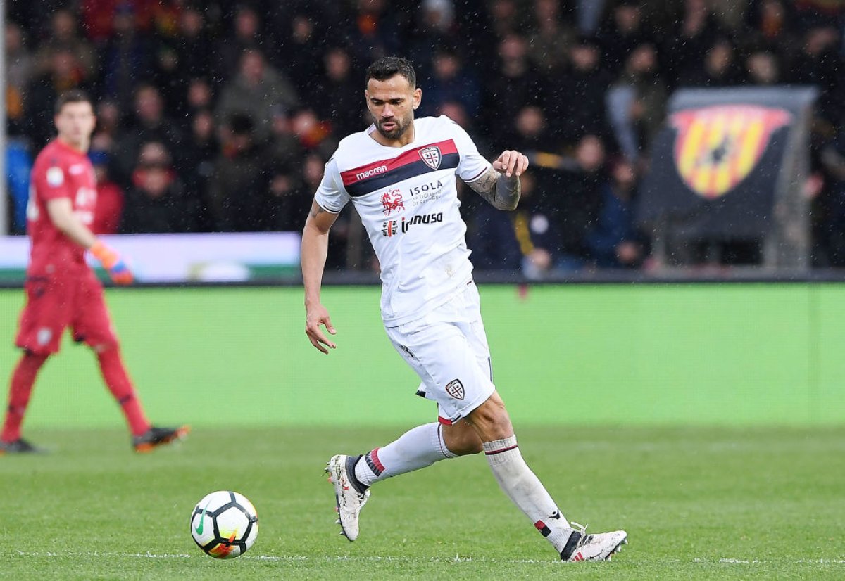 Castan a evoluat pentru Cagliari în sezonul 2017-2018