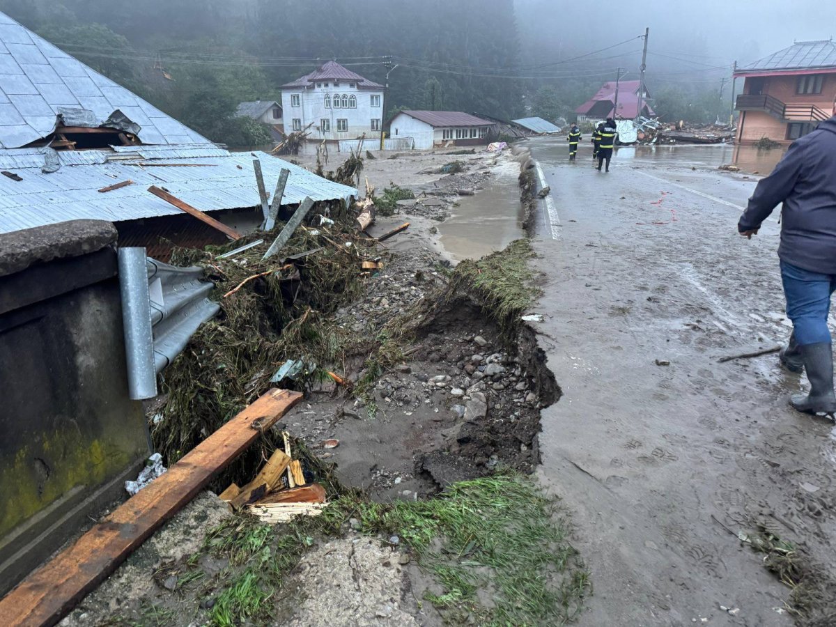 Așa arăta zona afectată de indundații în urmă cu trei luni, atunci când apele s-au revărsat cu o furie inimaginabilă