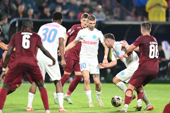 ”Intră FCSB și CFR Cluj în play-off?”. Ilie Dobre a răspuns fără ezitare + Pe cine vede cu șanse la titlu