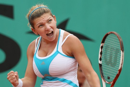 Concluzia unei jucătoare de tenis din Franța: ”Sânii foarte mari o handicapau pe Simona Halep!”