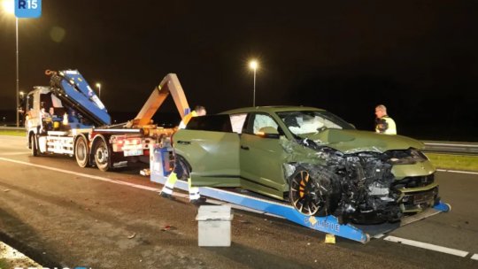 Jucătorul care a fost pe teren la umilința trăită de România lui Pițurcă, implicat într-un groaznic accident auto! Mașina de 270.000 de lire sterline a fost distrusă