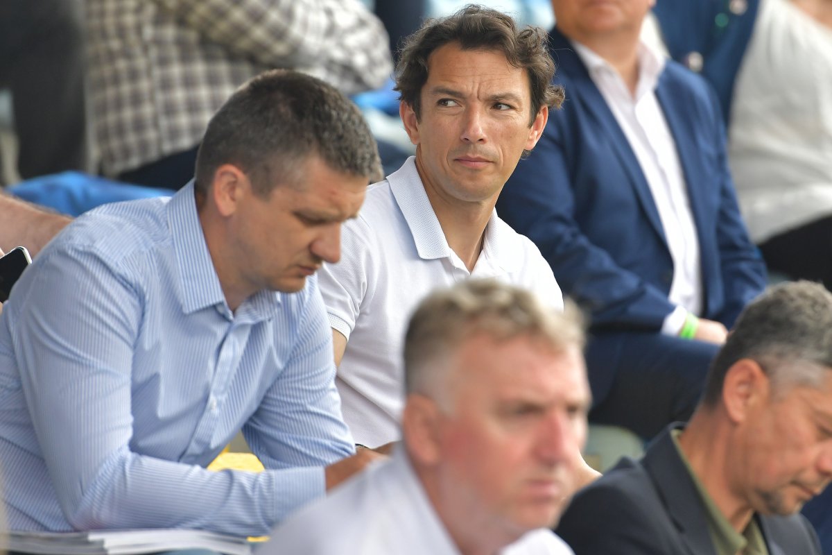 George Ogăraru este fostul fundaș lateral și actual manager al Academiei Steaua
