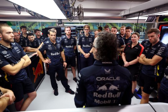 Red Bull merge contra curentului. Șeful echipei explică motivele