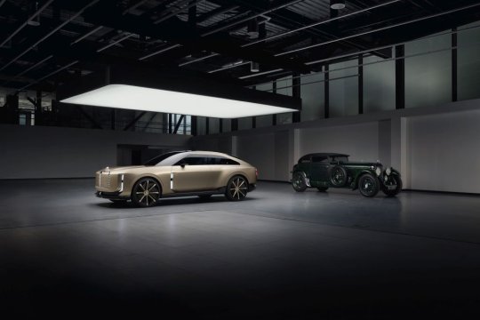 Bentley dă înapoi pe traseul „zero emisii” - sau măcar temperează viteza