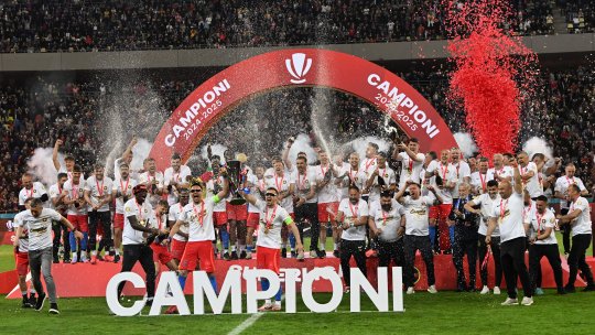 Cum se împart banii din drepturi TV în SuperLigă. Cât câștigă campioana României și echipele nou-promovate și cât păstrează LPF