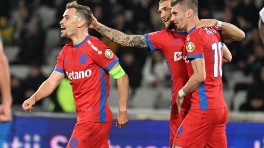 U Cluj - FCSB 0-2, ACUM, pe iAMsport.ro. Darius Olaru bifează ”dubla” în Ardeal! Bergodi, aproape de primul eșec