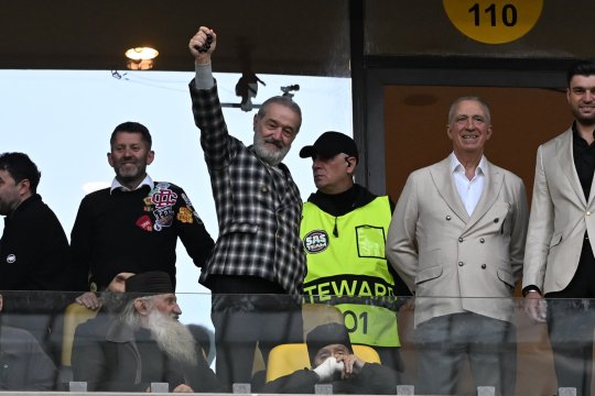 Gigi Becali e în al nouălea cer! 6 milioane de euro au intrat în conturile patronului FCSB: ”Gata, tată, au intrat banii!”