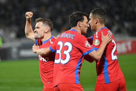 Ionuț Cercel, lăudat de Elias Charalambous după al doilea meci jucat ca fundaș central: ”Suntem fericiți că se descurcă bine”