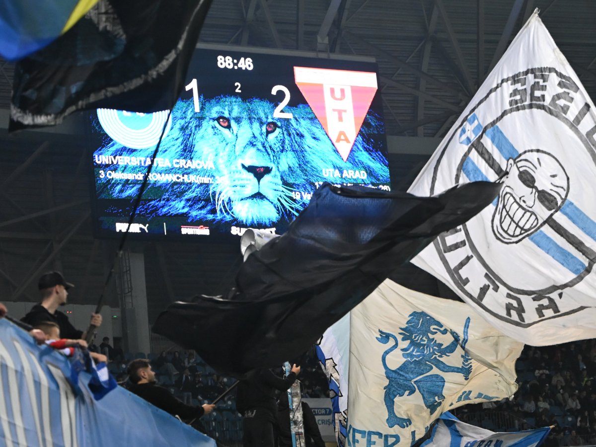 Și leul de pe tabelă a fost trist duminică seara, la ultima partidă a lui Mirel ca antrenor al Universității