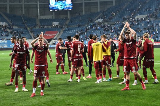 Un jucător de la Rapid, OUT pentru restul sezonului: ”Este foarte grav!”