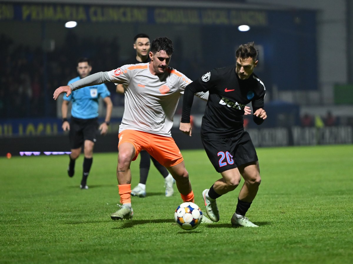 A fost blat la Metaloglobus - FCSB? ”Pot avea suspiciuni” / ”Nu știu ce caută astfel de cluburi în prima ligă”