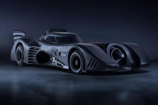 Când mașinile devin legendă: poveștile din spatele licitației Bonhams care aduce Hollywood-ul pe patru roți