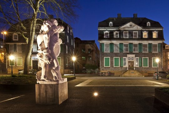 Șocul trăit de fostul jucător al lui Dinamo după ce a ajuns în pat cu iubita antrenorului: ”M-am trezit din beție instantaneu!”