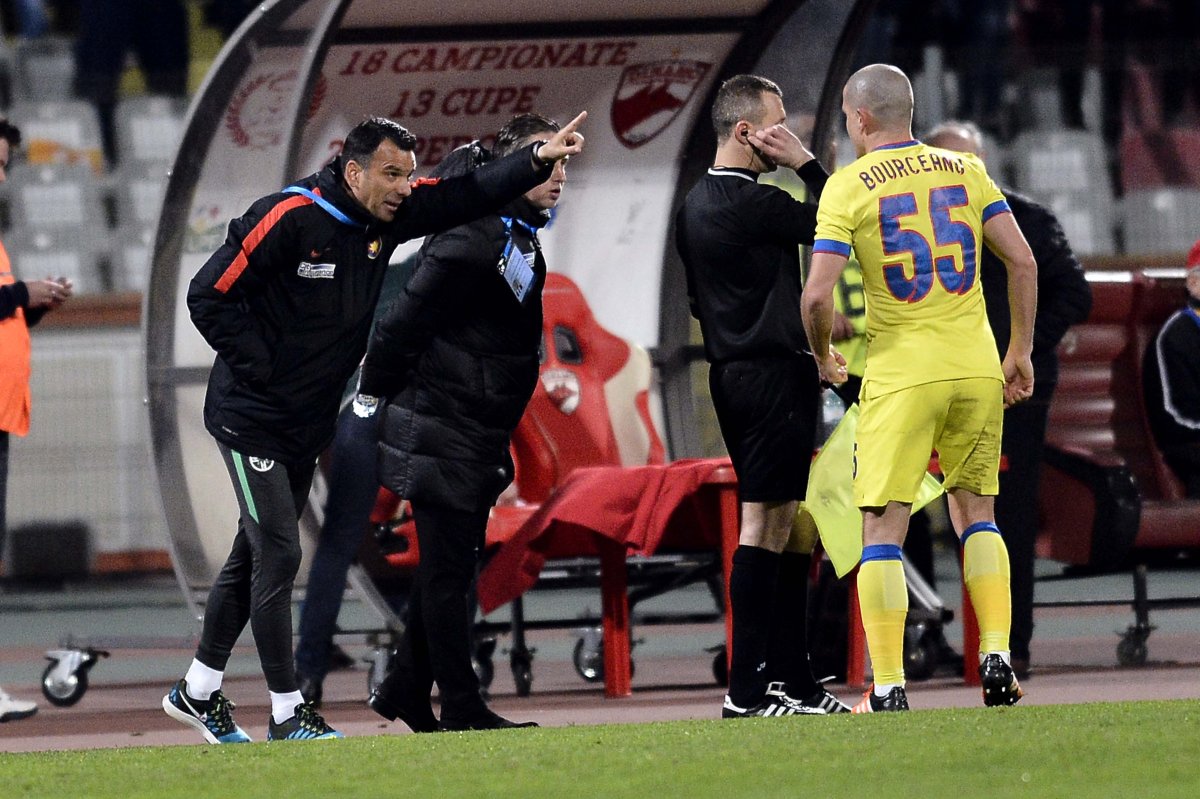 Toni Petrea va fi secundul lui Filipe Coelho